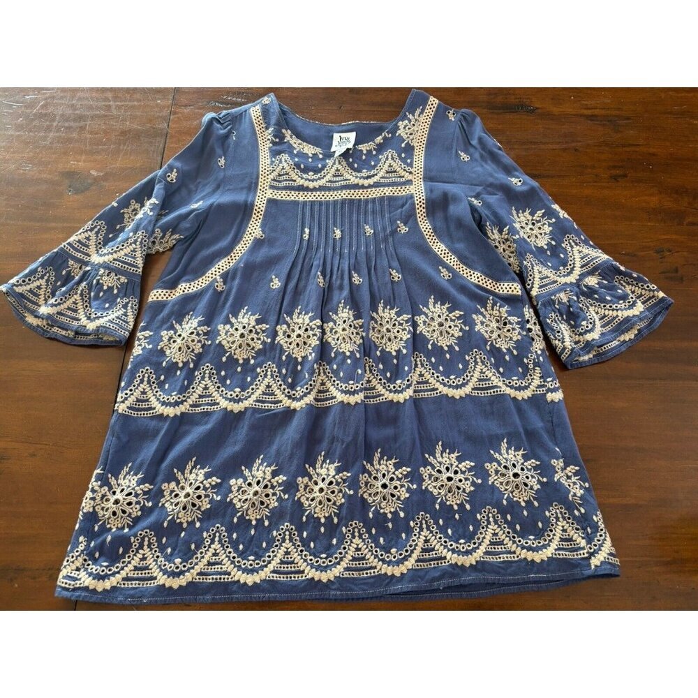 Ivy Jane Dark Blue Embroidered Tunic with Cream Lace. Beautiful.